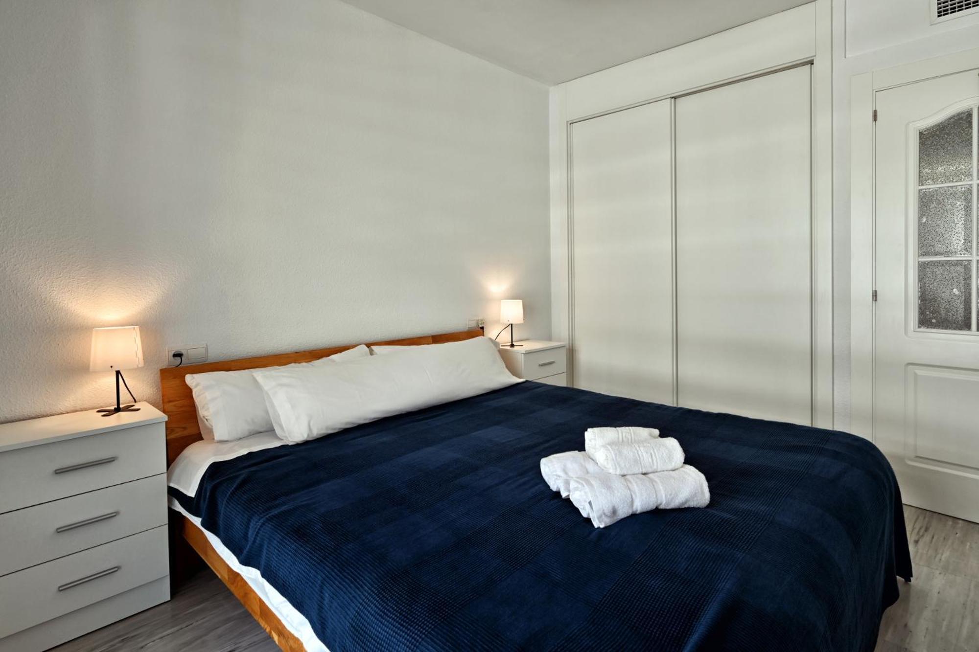 טורמולינוס Love Rent4 Malaga Playa Del Bajondillo מראה חיצוני תמונה
